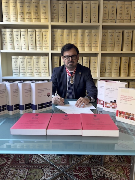 Notario Ruperto Isidoro Martínez